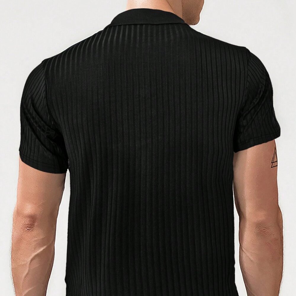 Black Casual Men's Solid Polo Shirt - Picture 2 of 4